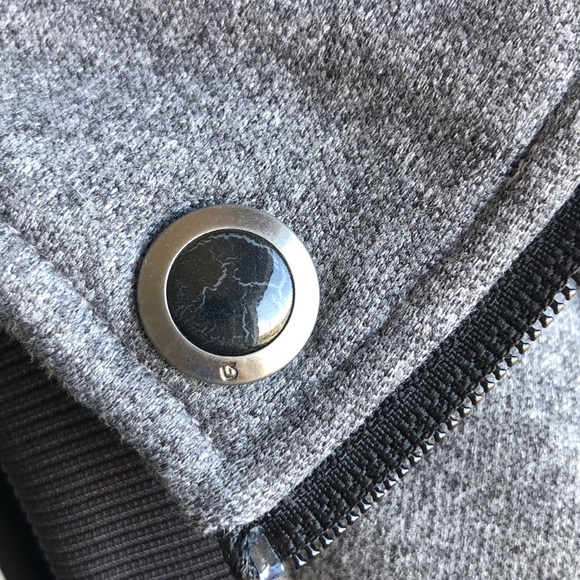 Burton Vest - Picture 4 of 12